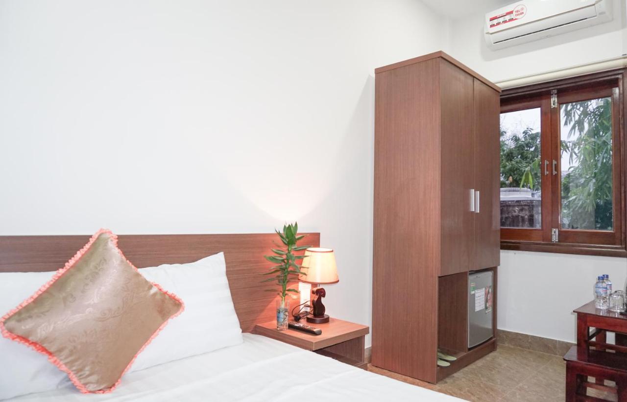 Hung Long Hostel Hue Buitenkant foto