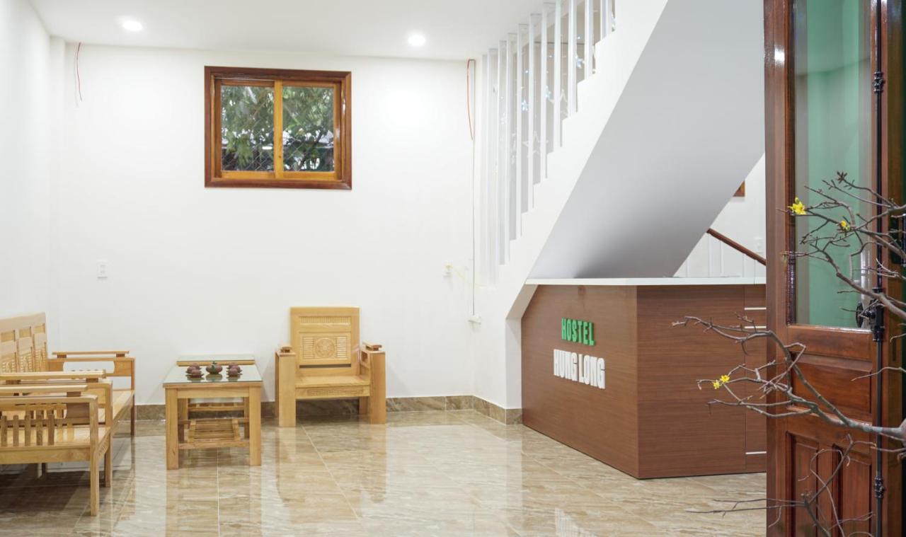 Hung Long Hostel Hue Buitenkant foto