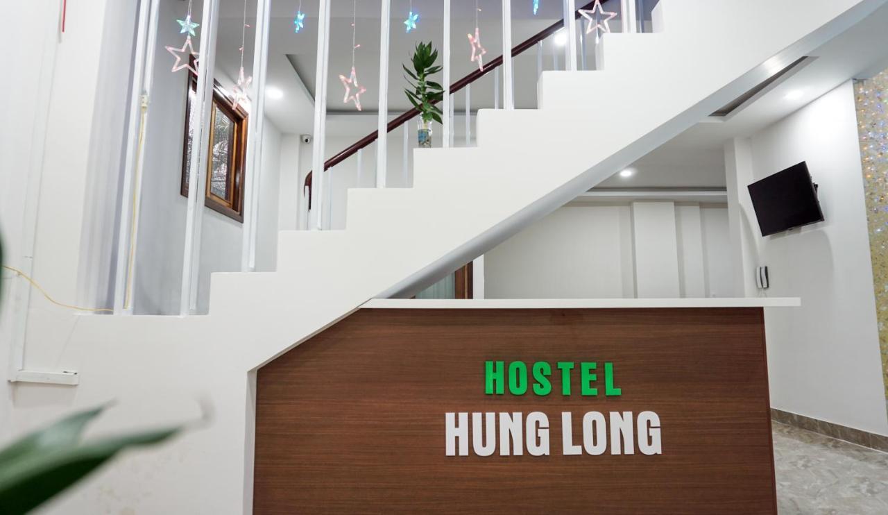 Hung Long Hostel Hue Buitenkant foto
